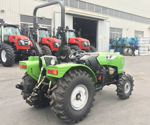 70hp 720rpm Traktor Pertanian Pertanian Dengan Mesin 4 Silinder