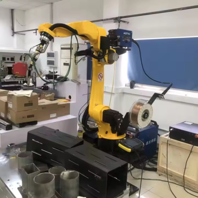 10kg Muat 1700mm Jangkauan 6 Aixs Industrial Robot Arm Stainless Steel Mig Pengelasan Otomatis 6-sumbu Robot Pengelasan Manipulator