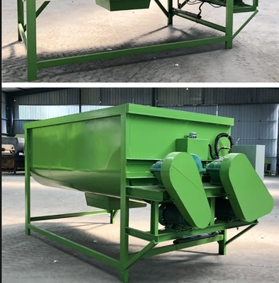 Horisontal Anti-korosi Mixer pakan ternak Low Maintenance Mesin pencampuran pakan peternakan dengan tepi bulat yang aman