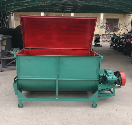 Horisontal Anti-korosi Mixer pakan ternak Low Maintenance Mesin pencampuran pakan peternakan dengan tepi bulat yang aman