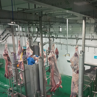 Peralatan Pembantaian Kontrol PLC Stainless Steel Otomatis Pengangkutan Jalur Pembantaian Untuk Pengolahan Daging Hewan Efisien Sertifikat CE